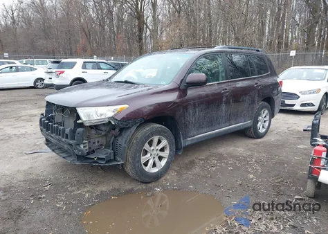 2012 Toyota Highlander Se V6 из США, поврежденный, VIN 5TDBK3EH7CS104649